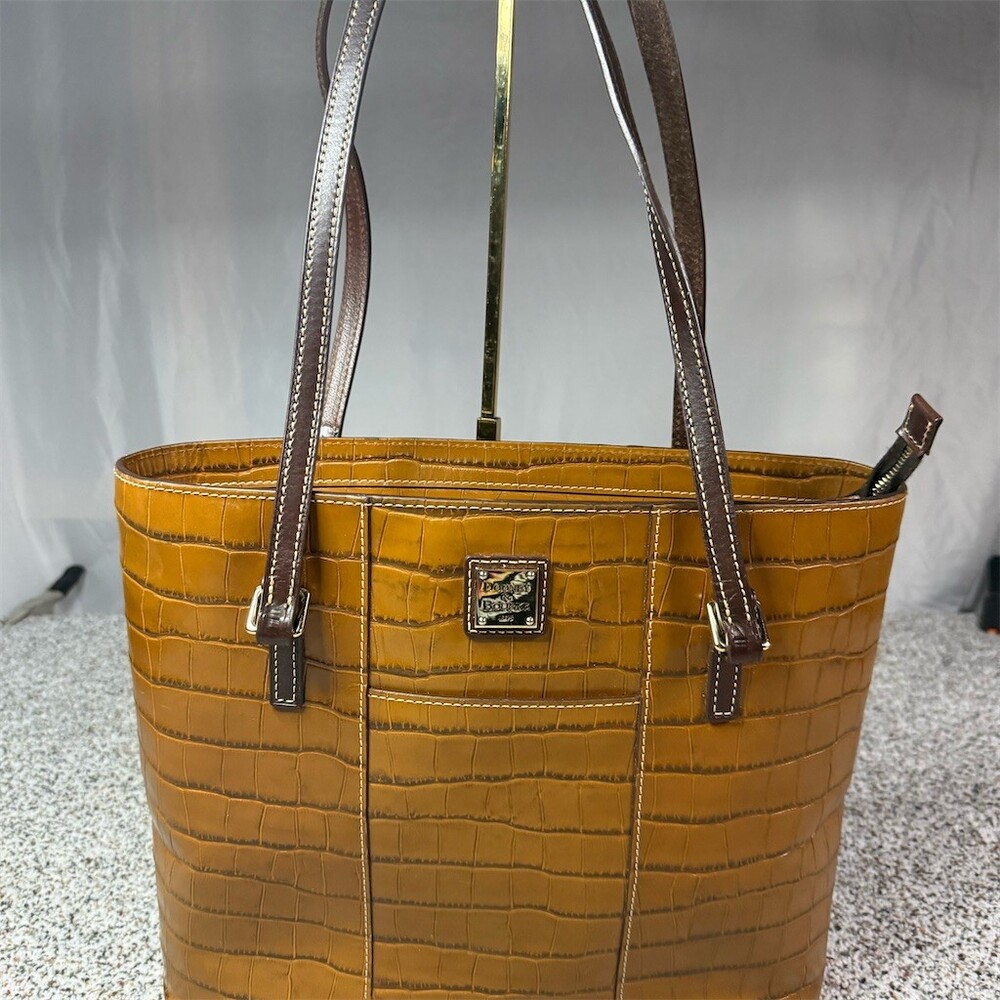 Dooney & Bourke Tote Shoulder Bag Womens Large Tan Cognac Croc Zip Top